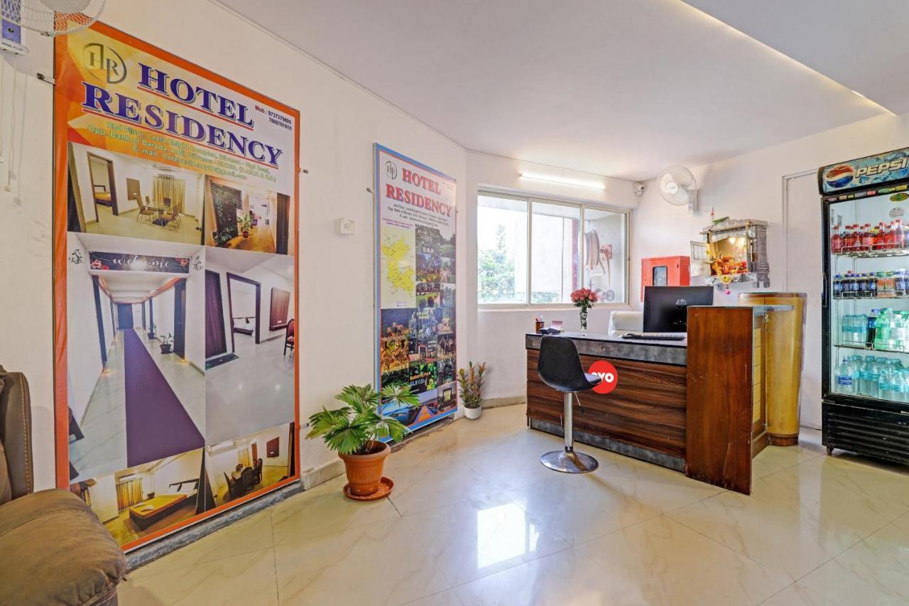 Oyo Flagship Hotel Residency Silvassa Exteriér fotografie